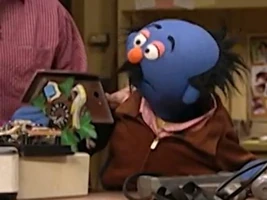 FatBlue4119.jpg (20 KB) Fix-It Shop customer in Episode 4119