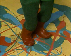 How Now Brown's feet dancing in "Wet Paint."