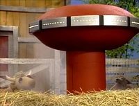 Sesame Street News Flash: Old MacDonald's Spaceship