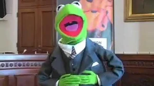 Kermit_Lobbies_Congress_Association_of_Zoos_and_Aquariums