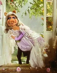 A Modern Bride spoof.