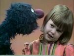 Grover and Polly: 5 Fingers #2 (First: Episode 0420)