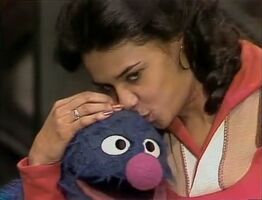 Sonia Manzano (Maria) & GroverSesame Street Episode 1128