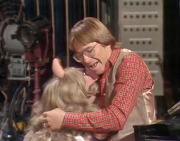 John Denver & Miss PiggyJohn Denver & the Muppets: A Christmas Together