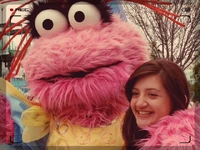 431402 317196185002017 529136524 n.jpg (77 KB) Lola with a Visitor