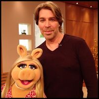 Chaz Dean with Miss Piggy