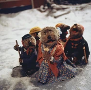 Emmet otter jbx 08.jpg (587 KB)