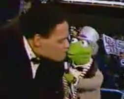 Al Jarreau & Kermit Happy New Year, America