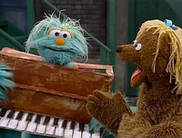3725g.jpg (204 KB) Baby Bear as Prairie DawnSesame Street Episode 3725