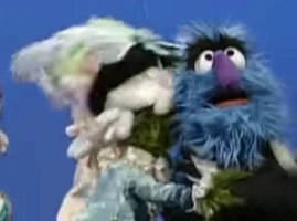 An AM Monster & Herry Monster"Classical Alphabet Song"