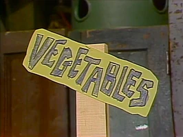 1612-VegSign.jpg (165 KB) Episode 1612