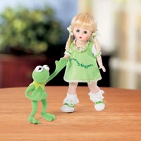 Lenox-Madame-Alexander-Wendy-Loves-Kermit-2006