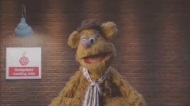 Tumbleweed blows by Fozzie's comedy act in a Warburtons ad