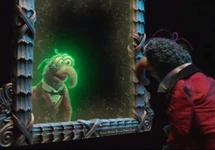 Gonzo in Muppets Haunted Mansion