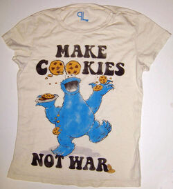 Mighty Fine Sesame Street Fabulous Cookie Monster T-Shirt - S