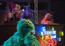 NotTooLate04.jpg (2.14 MB) Rosita stage manager