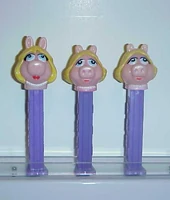 Pezpiggy.jpg (18 KB) Three Miss Piggy designs
