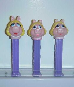 Miss Piggy PEZ Dispenser & Candy - Muppets - PEZ Online Store – PEZ Candy