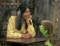 1354d.jpg (160 KB) "Don't Be Shy" (First: Episode 1354)