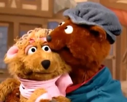 Baby Bear & Curly BearSesame Street Episode 4084