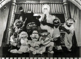 SillyDancingCast.jpg (383 KB)