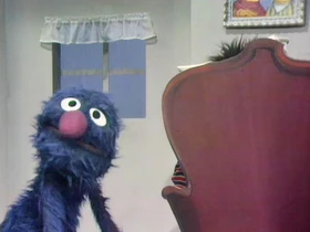 Groversurpriseernie1