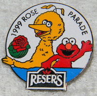 1999 roses parade big bird elmo pin