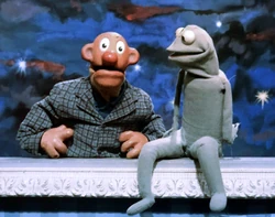 Sam and kermit friends.jpg (234 KB)