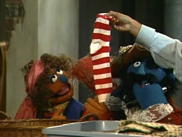 3033g.jpg (338 KB) Long John Silver