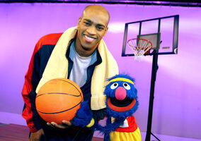 Vince Carter: Sesame Street Count on Sports, 2008