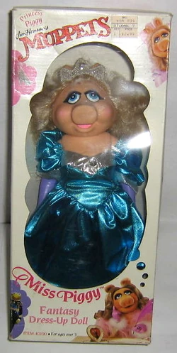 Miss Piggy Fantasy Dress-Up Dolls | Muppet Wiki | Fandom Miss Piggy Fantasy Dress-Up Dolls | Muppet Wiki | Fandom