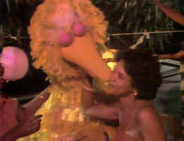 Sonia Manzano (Maria) & Big BirdSesame Street Episode 1316