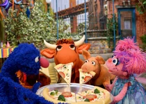 Pizza party.jpg (347 KB)