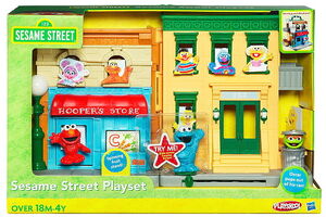 Sesame street playset hasbro 1