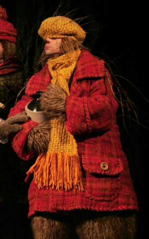 Robb Sapp as Wendell Porcupine.