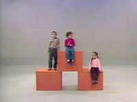 Three kids (First: Episode 1352)