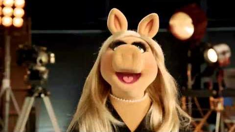 Miss Piggy's announcement