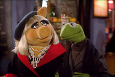 Themuppets2011still kerpiggy