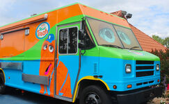 Snuffy's Street TreatsFood truck at Sesame Place