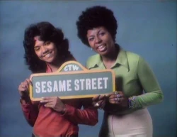 ClosingSign-MariaSusanSS-0633