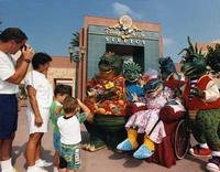 Dinosaurs Live! and walk-arounds at Disney–MGM Studios (1991-1992)