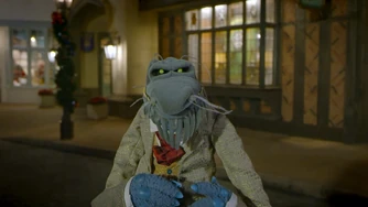 December 17, 2021Uncle Deadly presents his "Walt Disney World Minute" from Epcot's World Showcase. (video)