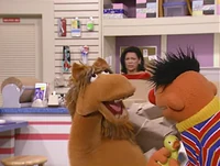 JohnT-4019Pony.jpg (176 KB) The "pony express" as seen on Sesame Street.