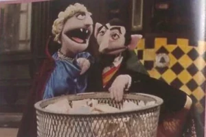 BTS-CountCountess-JerryArm.jpg (30 KB) behind the scenes