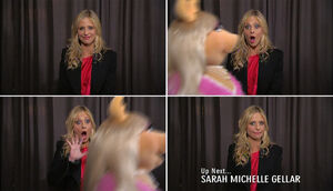 JimmyKimmelLive-SarahMichelleGellar&MissPiggy-(2011-11-14)