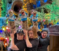 Ali J. Eisner, Donna Kimball, and Karen Prell perform a trio of Inkspots