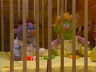 Baby Forgetful Jones & ClementineSesame Street Episode 2313