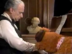 Victor Borge plays as everyone begins to doze off.