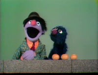 Grover and Marty add and subtract 3 tangerines (First: Episode 0290)