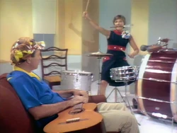 Larry Phyllis guitar drums